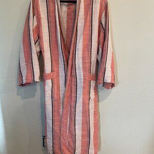 OddBird Canli Linen Robe. Size M/L